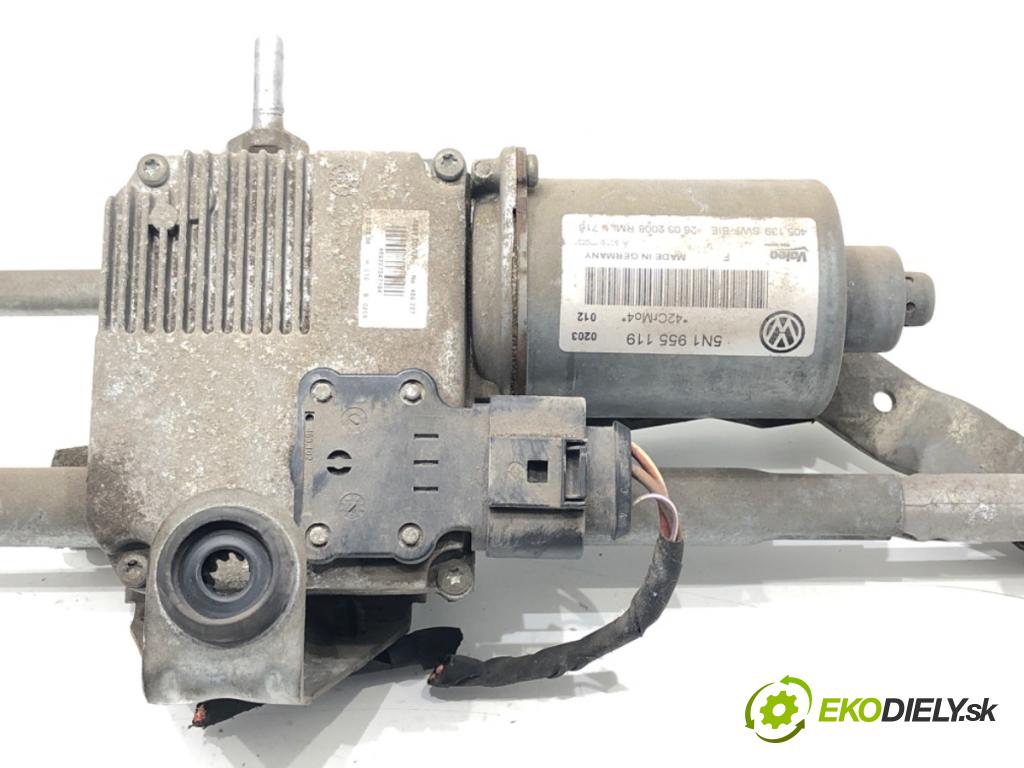 VW TIGUAN (5N_) 2007 - 2018    1.4 TSI 4motion 110 kW [150 KM] benzyna 2007 - 2018  Mechanizmus stieračov predný 5N1955119 (Motorčeky stieračov predné)