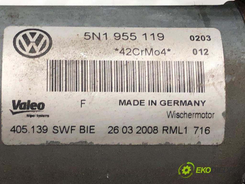 VW TIGUAN (5N_) 2007 - 2018    1.4 TSI 4motion 110 kW [150 KM] benzyna 2007 - 2018  Mechanizmus stieračov predný 5N1955119 (Motorčeky stieračov predné)