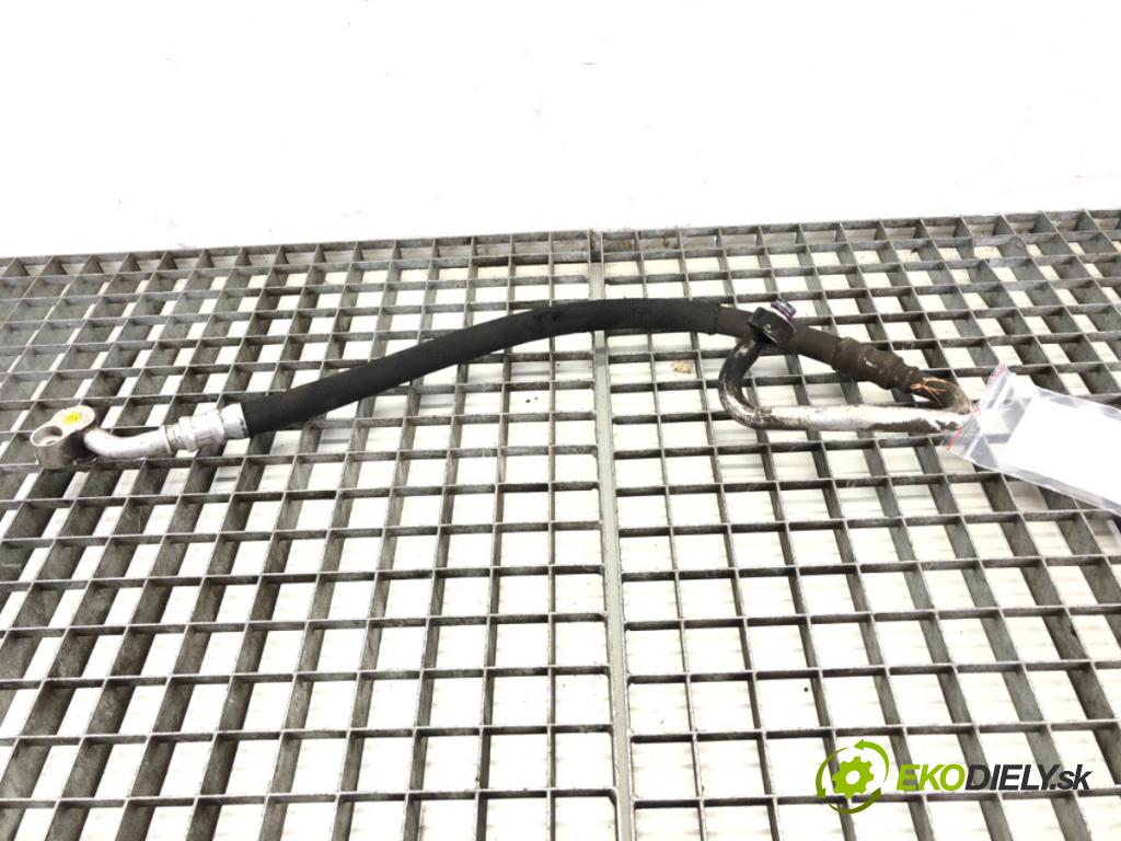 VW TIGUAN (5N_) 2007 - 2018    1.4 TSI 4motion 110 kW [150 KM] benzyna 2007 - 2018  rúrka klimatizácie 5M0820721K (Rúrka klimatizácie)