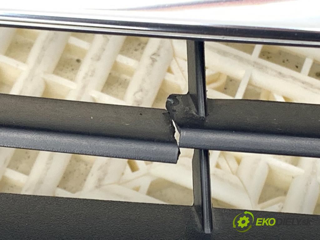 VW TIGUAN (5N_) 2007 - 2018    1.4 TSI 4motion 110 kW [150 KM] benzyna 2007 - 2018  mřížka maska 5N0853653A (Mřížky (masky) chladičů)