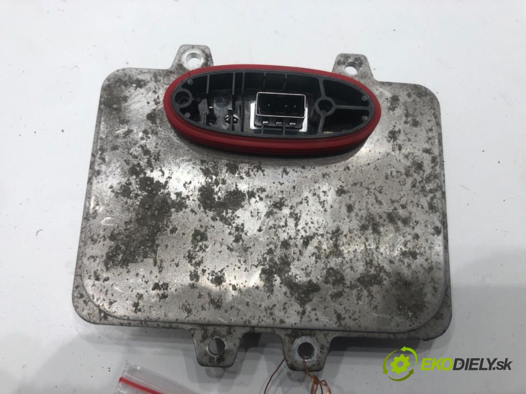 VW TIGUAN (5N_) 2007 - 2018    1.4 TSI 4motion 110 kW [150 KM] benzyna 2007 - 2018  Menič XENON 5DV009000-00 (Riadiace jednotky xenónu)