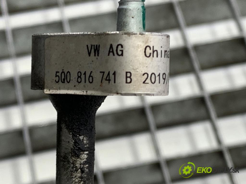 SKODA OCTAVIA III Combi (5E5, 5E6) 2012 - 2022    1.6 TDI 85 kW [115 KM] olej napędowy 2017 - 2022  rúrka klimatizácie 5Q0816741B (Rúrky klimatizácie)