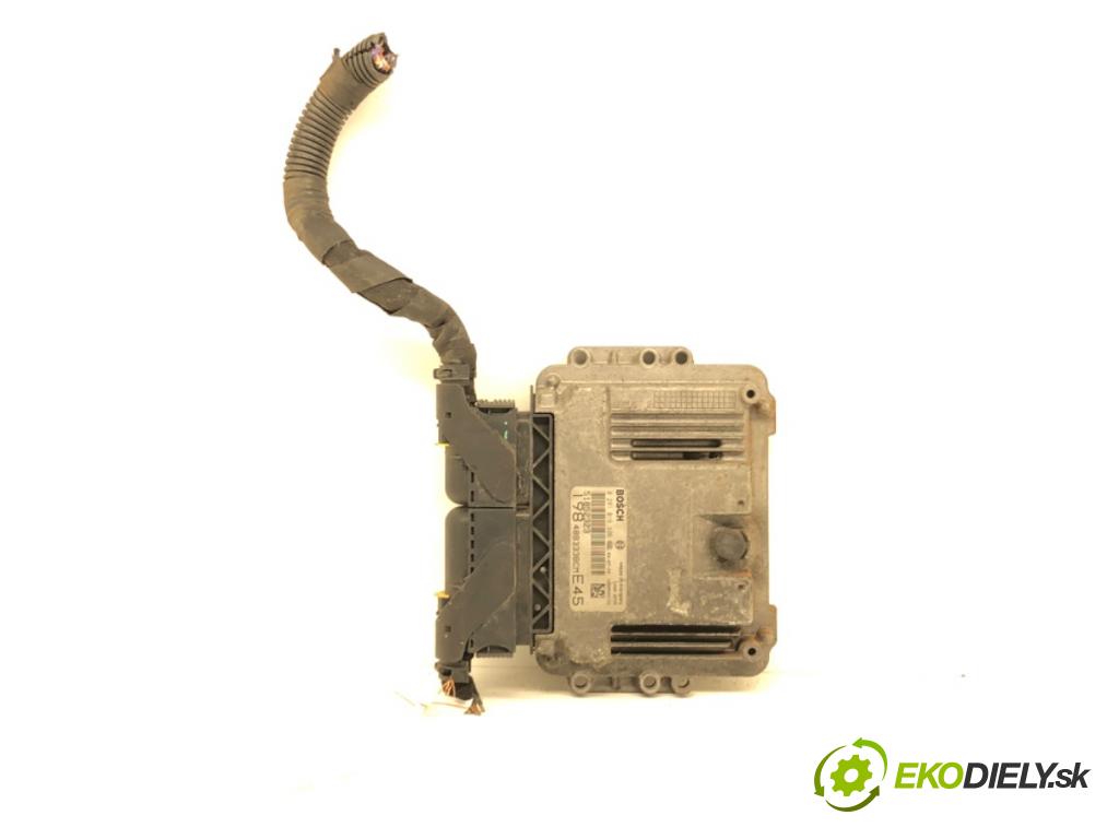 FIAT BRAVO II (198_) 2006 - 2022    1.6 D Multijet (198AXH1B) 77 kW [105 KM] olej napędowy 2007 - 2014  riadiaca jednotka Motor 51852323 (Riadiace jednotky)