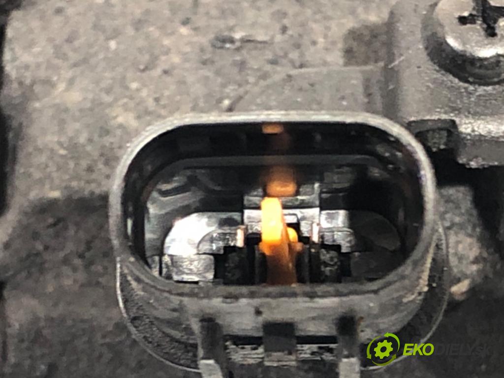 KIA CEED Sportswagon (JD) 2012 - 2018    1.6 CRDi 110 81 kW [110 KM] olej napędowy 2013 - 2018  Kompresor klimatizácie F500- JDCCE12 (Kompresor klimatizácie)