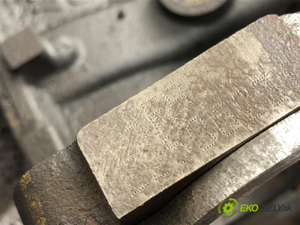 KIA CEED Sportswagon (JD) 2012 - 2018    1.6 CRDi 110 81 kW [110 KM] olej napędowy 2013 - 2018  motor D4FB (Motory (kompletní))