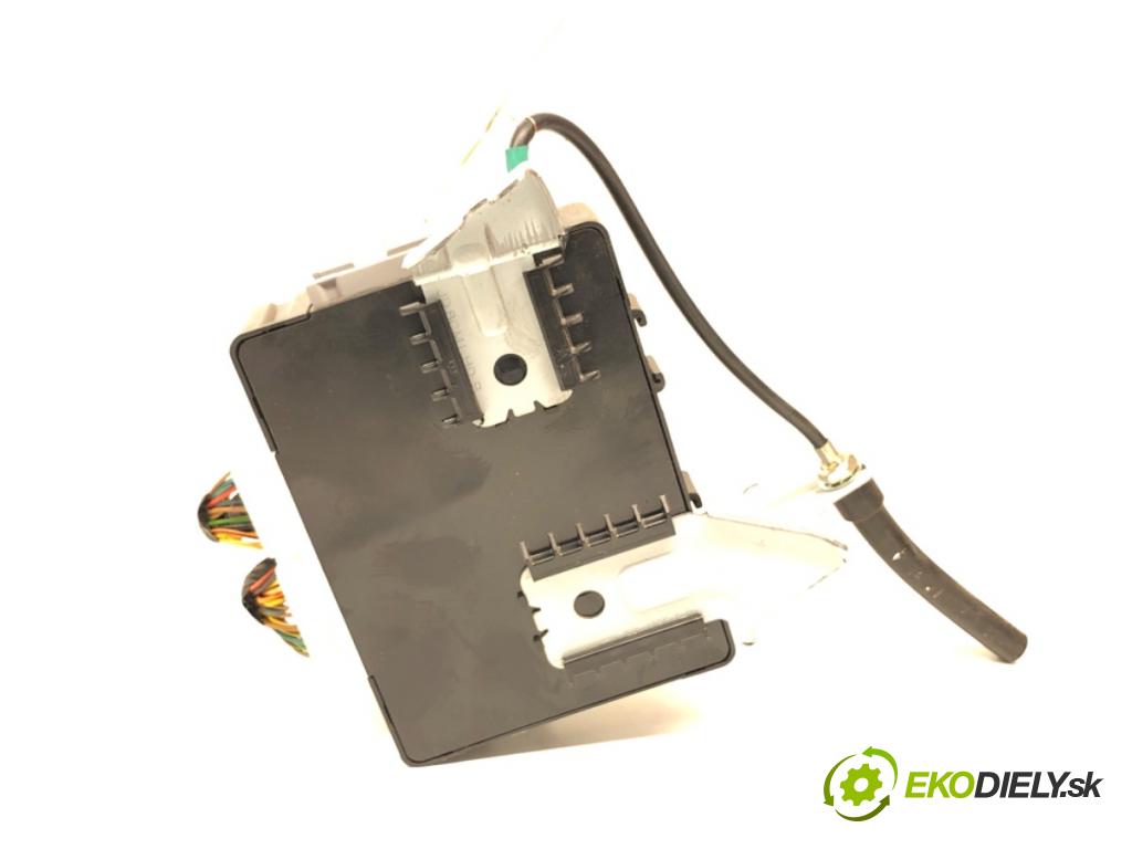 KIA CEED Sportswagon (JD) 2012 - 2018    1.6 CRDi 110 81 kW [110 KM] olej napędowy 2013 - 2018  Modul komfortu 95400-A2042 (Moduly komfortu)