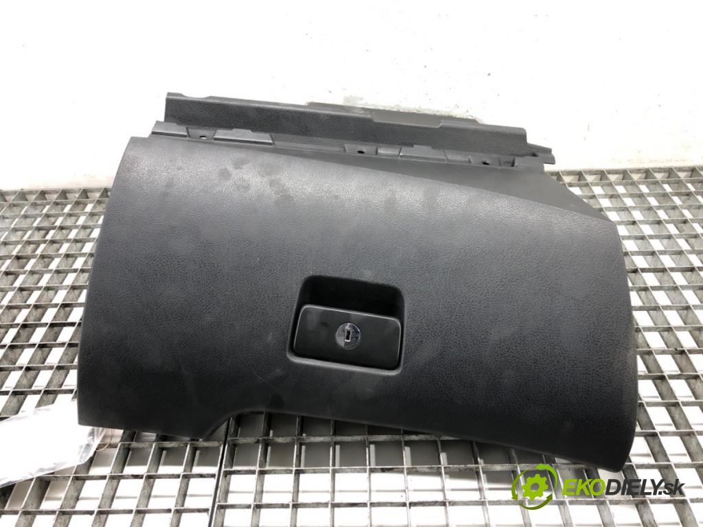 PEUGEOT 207 (WA_, WC_) 2006 - 2015    1.4 16V 65 kW [88 KM] benzyna 2006 - 2013  Priehradka, kastlík spolujazdca  (Priehradky, kastlíky)