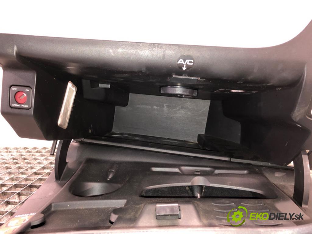 PEUGEOT 207 (WA_, WC_) 2006 - 2015    1.4 16V 65 kW [88 KM] benzyna 2006 - 2013  Priehradka, kastlík spolujazdca  (Priehradky, kastlíky)