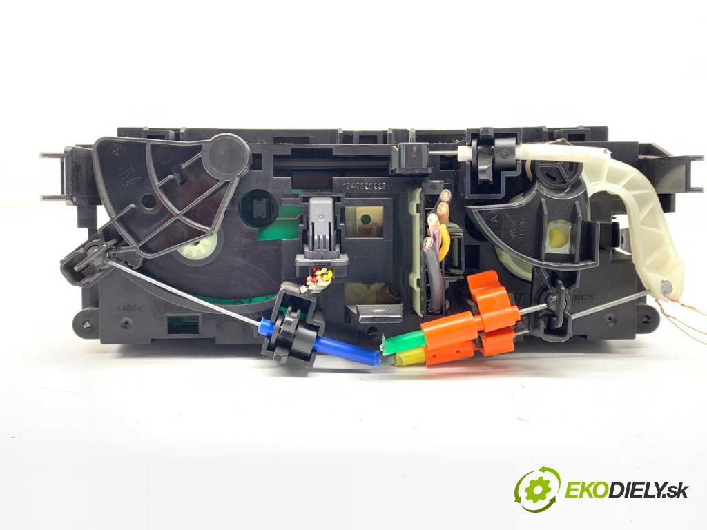 PEUGEOT 207 (WA_, WC_) 2006 - 2015    1.4 16V 65 kW [88 KM] benzyna 2006 - 2013  Panel ovládania kúrenia N102079B (Prepínače, spínače, tlačidlá a ovládače kúrenia)