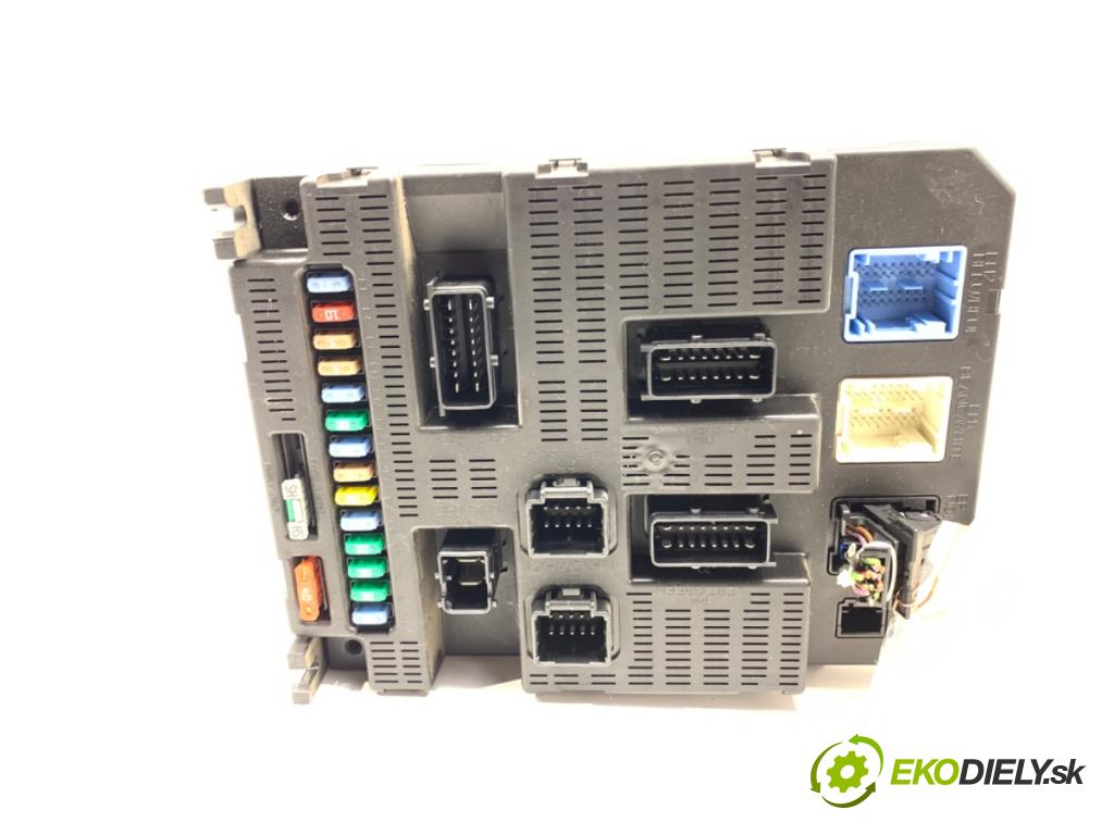 PEUGEOT 207 (WA_, WC_) 2006 - 2015    1.4 16V 65 kW [88 KM] benzyna 2006 - 2013  modul BSI 9659285380 (Pojistkové skříňky)