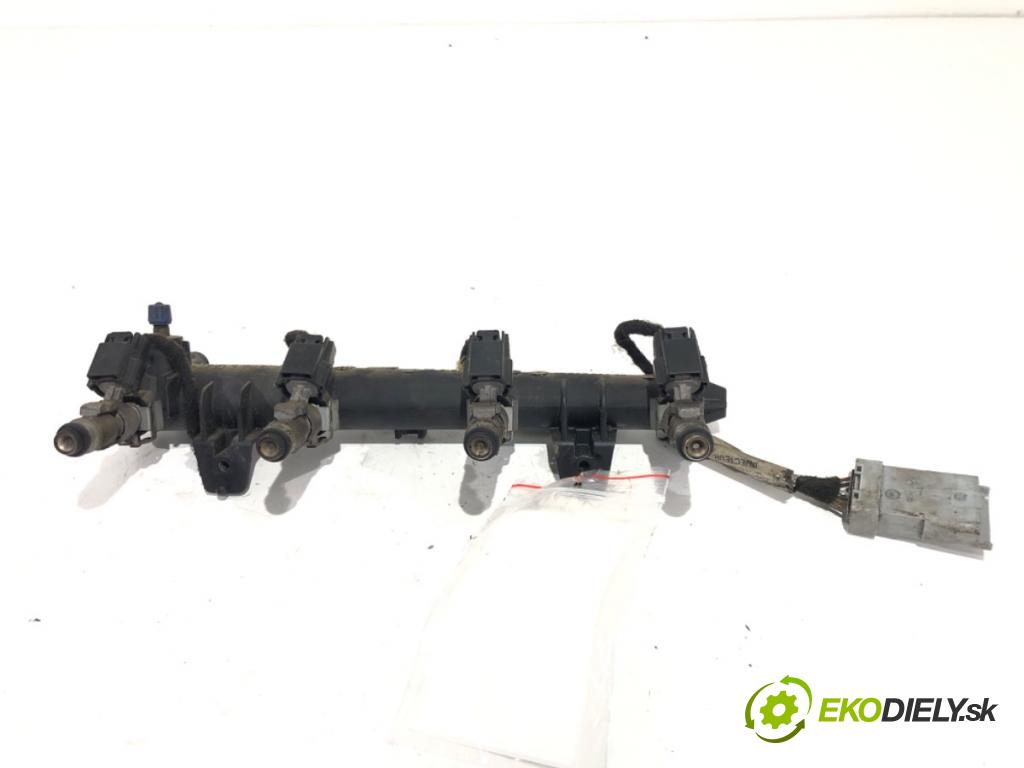 PEUGEOT 207 (WA_, WC_) 2006 - 2015    1.4 16V 65 kW [88 KM] benzyna 2006 - 2013  Lišta vstrekovacia 9652451580 (Vstrekovacia lišta)