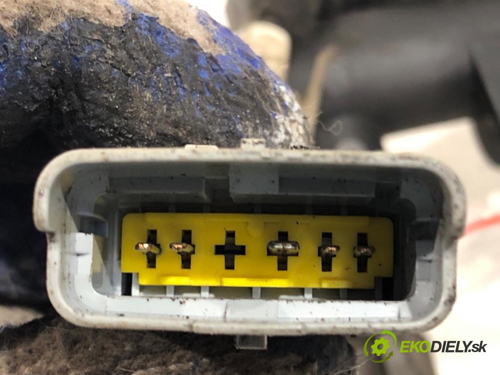 PEUGEOT 207 (WA_, WC_) 2006 - 2015    1.4 16V 65 kW [88 KM] benzyna 2006 - 2013  Lišta vstrekovacia 9652451580 (Vstrekovacia lišta)