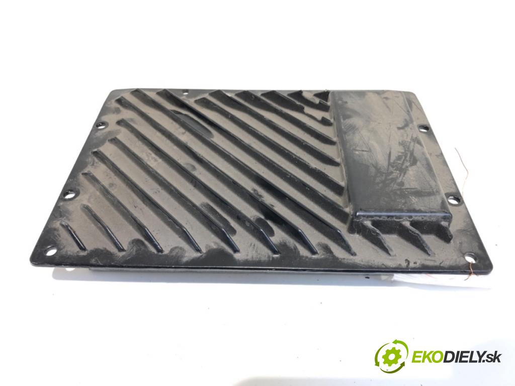 JAGUAR XF I (X250) 2008 - 2015    3.0 250 kW [340 KM] benzyna 2012 - 2015  Zosilňovač BJ32-19C164-AG (Zosilňovač)