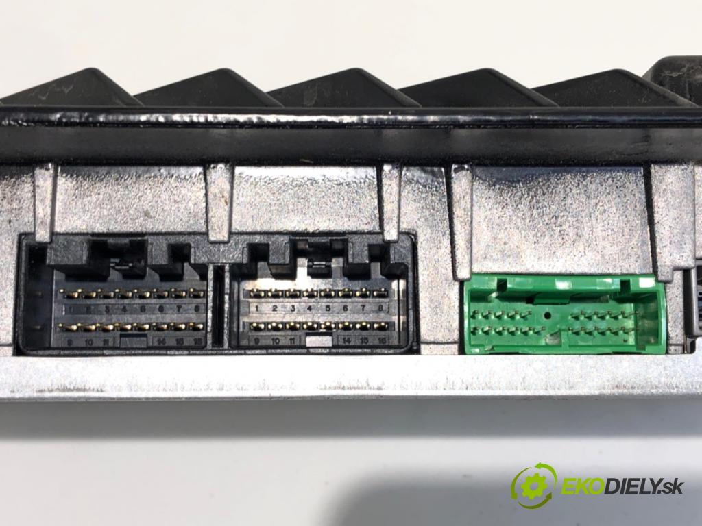 JAGUAR XF I (X250) 2008 - 2015    3.0 250 kW [340 KM] benzyna 2012 - 2015  Zosilňovač BJ32-19C164-AG (Zosilňovač)