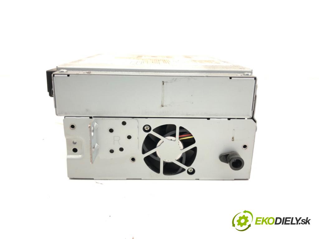 JAGUAR XF I (X250) 2008 - 2015    3.0 250 kW [340 KM] benzyna 2012 - 2015  RADIO 50645928AA (Audio zariadenie)