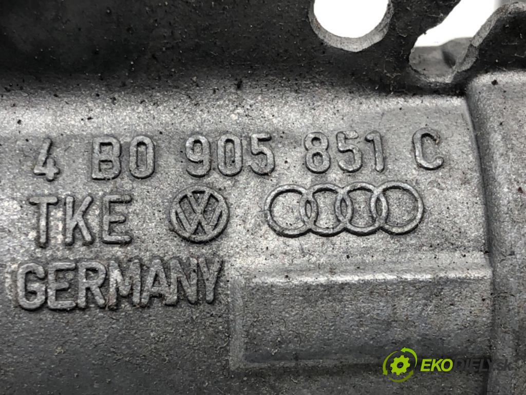 SKODA FABIA II (542) 2006 - 2014    1.2 51 kW [70 KM] benzyna 2007 - 2014  spinačka 4B0905851C (Spínacia skrinka a kľúč)