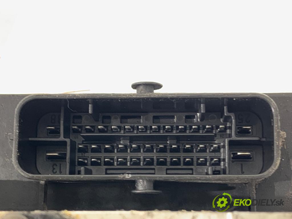 SKODA FABIA II (542) 2006 - 2014    1.2 51 kW [70 KM] benzyna 2007 - 2014  Pumpa ABS 6R0907379E (Pumpa ABS)