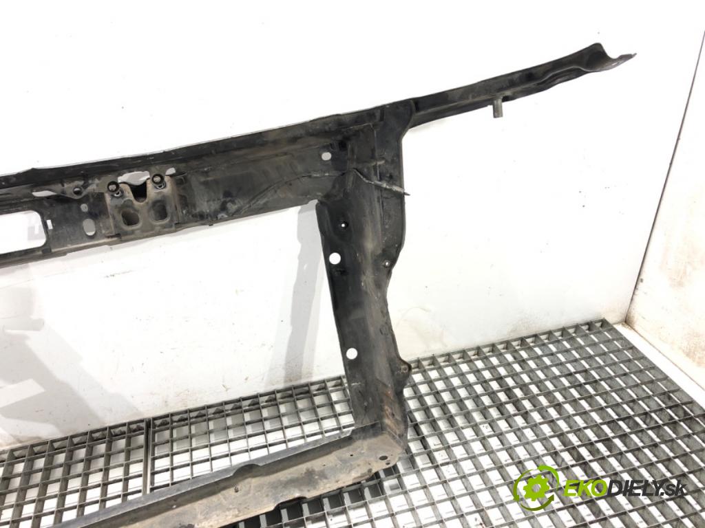 SKODA FABIA II (542) 2006 - 2014    1.2 51 kW [70 KM] benzyna 2007 - 2014  držák přední část  (Výztuhy přední)