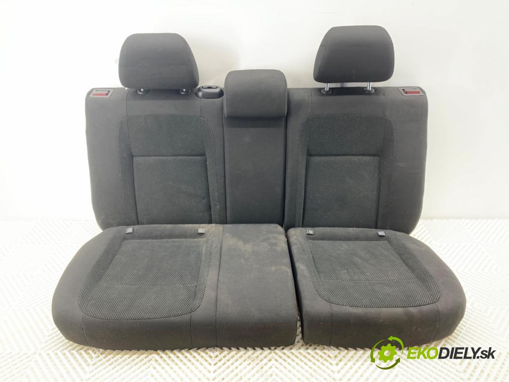 SKODA FABIA II (542) 2006 - 2014    1.2 51 kW [70 KM] benzyna 2007 - 2014  Sedadlo druhý rad 