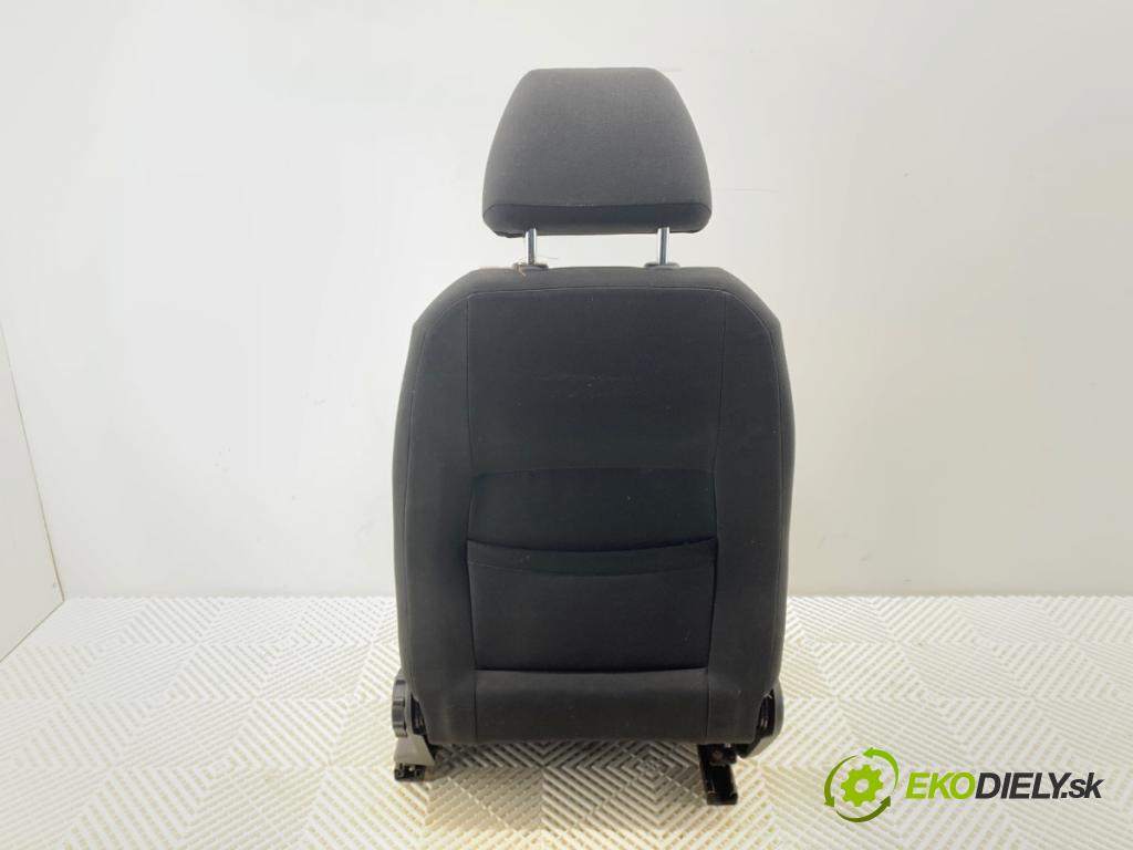 SKODA FABIA II (542) 2006 - 2014    1.2 51 kW [70 KM] benzyna 2007 - 2014  Sedadlo ľavy predný