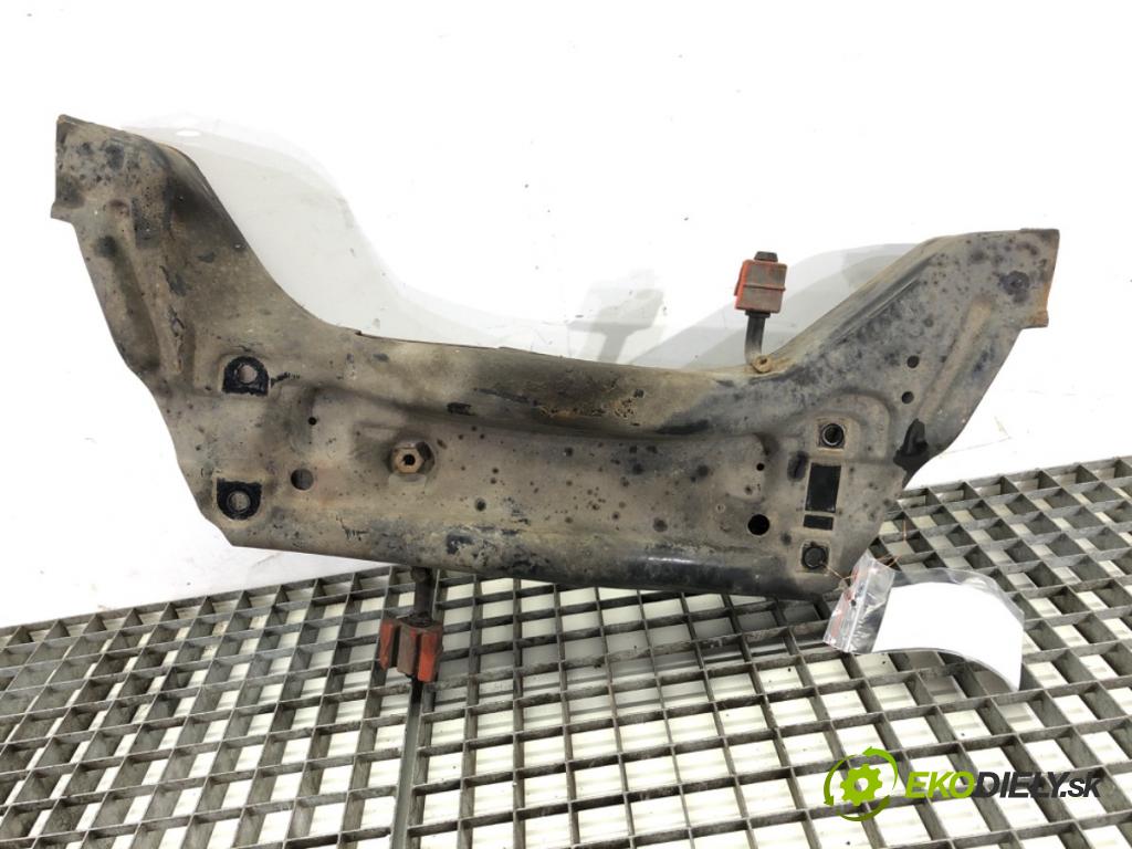 SKODA FABIA II (542) 2006 - 2014    1.2 51 kW [70 KM] benzyna 2007 - 2014  výztuha pod motor  (Výztuhy přední)