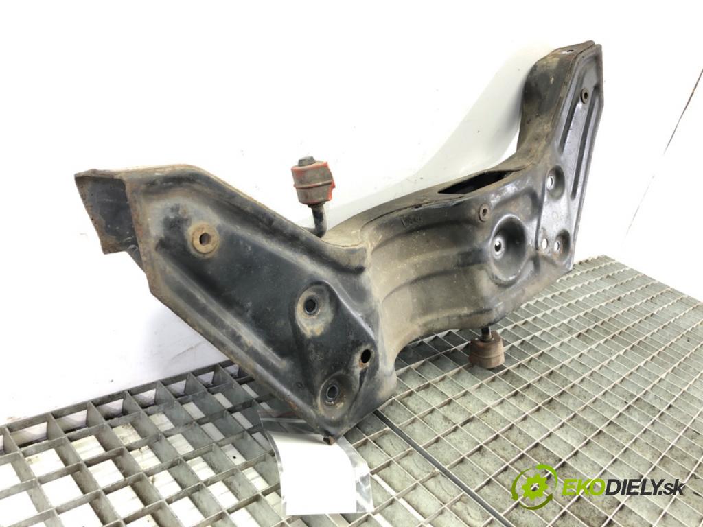 SKODA FABIA II (542) 2006 - 2014    1.2 51 kW [70 KM] benzyna 2007 - 2014  výztuha pod motor  (Výztuhy přední)