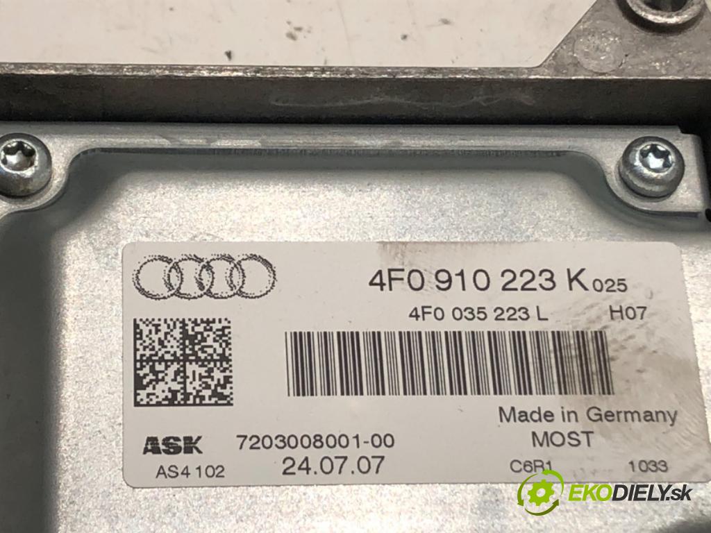 AUDI A6 C6 Avant (4F5) 2004 - 2011    2.0 TDI 103 kW [140 KM] olej napędowy 2005 - 2008  Zosilňovač 4F0910223K (Zosilňovače)