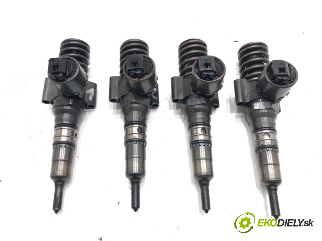 AUDI A6 C6 Avant (4F5) 2004 - 2011    2.0 TDI 103 kW [140 KM] olej napędowy 2005 - 2008  vstrekovače 0414720404 03G130073G