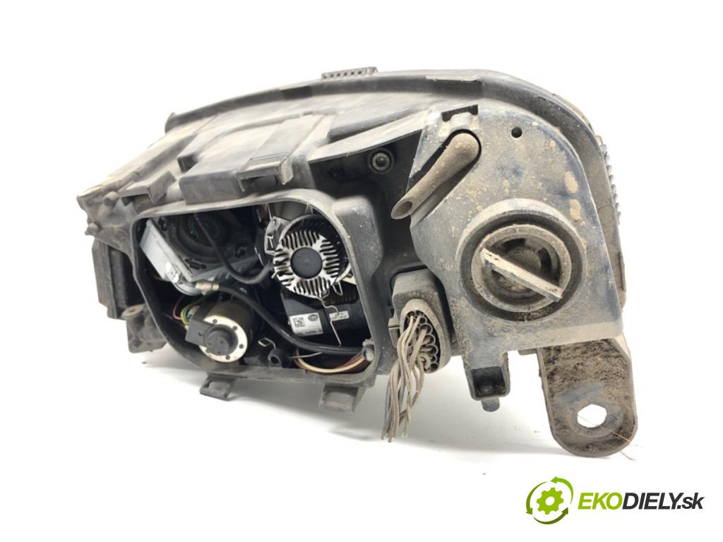 AUDI A6 C6 Avant (4F5) 2004 - 2011    2.0 TDI 103 kW [140 KM] olej napędowy 2005 - 2008  světlomet pravý přední část XENON 4F0941004BB