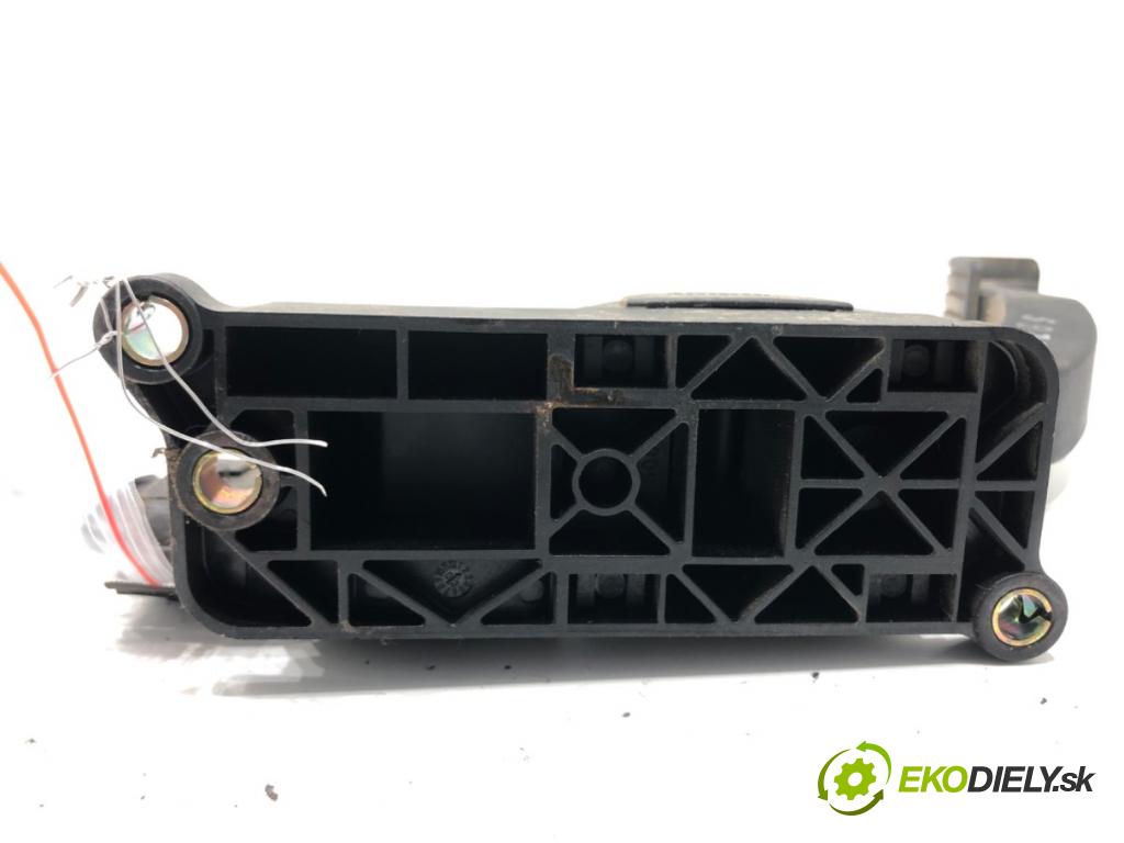 HYUNDAI SANTA FÉ I (SM) 2000 - 2006    2.0 CRDi 83 kW [113 KM] olej napędowy 2001 - 2006  Potenciometer plynu 32705-26010 (Pedále)