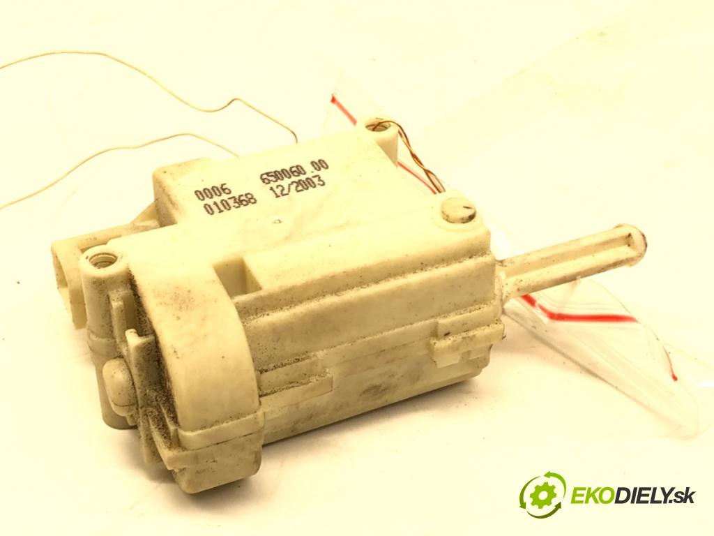 ALFA ROMEO 147 (937_) 2000 - 2010    1.6 16V T.SPARK ECO (937.AXA1A, 937.BXA1A) 77 kW [105 KM] benzyna 2001 - 2010  Teleskop zámku dverí  (Ostatné)