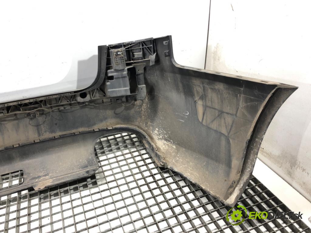 AUDI A4 B8 Kombi 2010 125 kW 2.0 TDI 1968 nárazník zadní část (Ostatné)