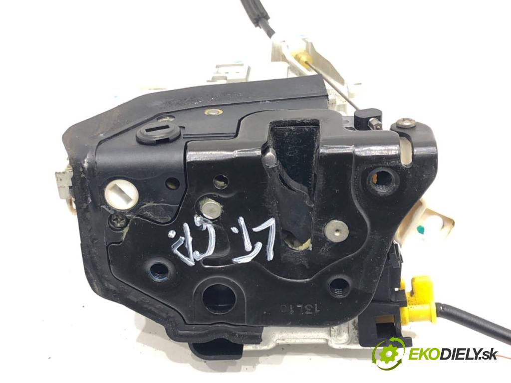 AUDI A4 B8 Avant (8K5) 2007 - 2015    2.0 TDI 125 kW [170 KM] olej napędowy 2008 - 2012  zámok dveře levý zadní část 8K0839015C