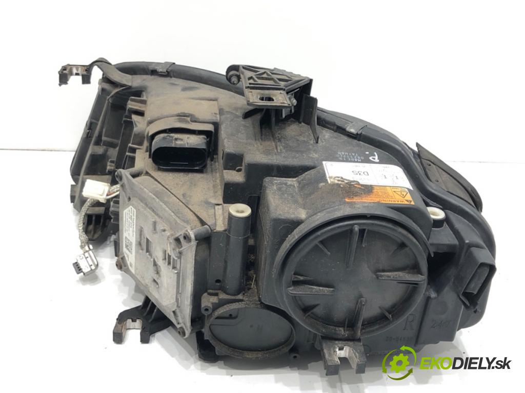 AUDI A4 B8 Avant (8K5) 2007 - 2015    2.0 TDI 125 kW [170 KM] olej napędowy 2008 - 2012  světlomet pravý přední část XENON