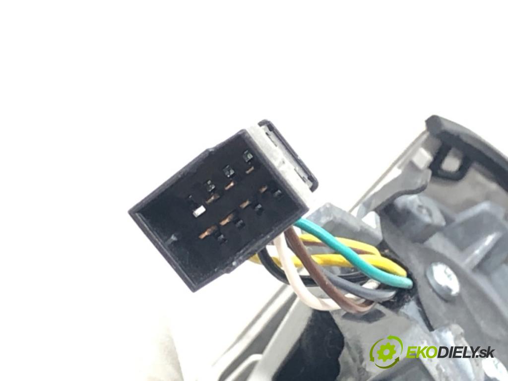 AUDI A4 B8 Avant (8K5) 2007 - 2015    2.0 TDI 125 kW [170 KM] olej napędowy 2008 - 2012  zpětné zrcátko vnitřní 8R0857511B (Světla vnitřní)