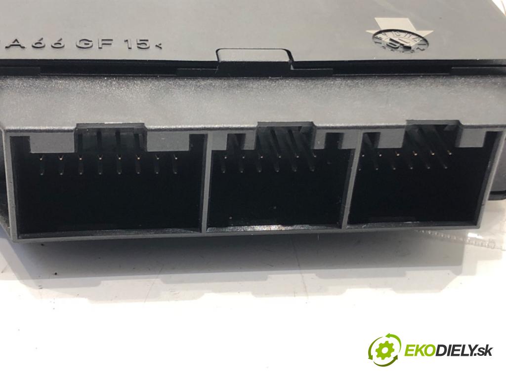 AUDI A4 B8 Avant (8K5) 2007 - 2015    2.0 TDI 125 kW [170 KM] olej napędowy 2008 - 2012  Modul PDC 8K0919475Q (Ostatné)