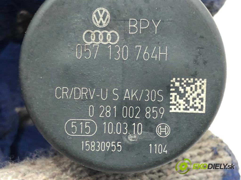 AUDI A4 B8 Avant (8K5) 2007 - 2015    2.0 TDI 125 kW [170 KM] olej napędowy 2008 - 2012  Snímač tlaku paliva 057130764H (Snímače)