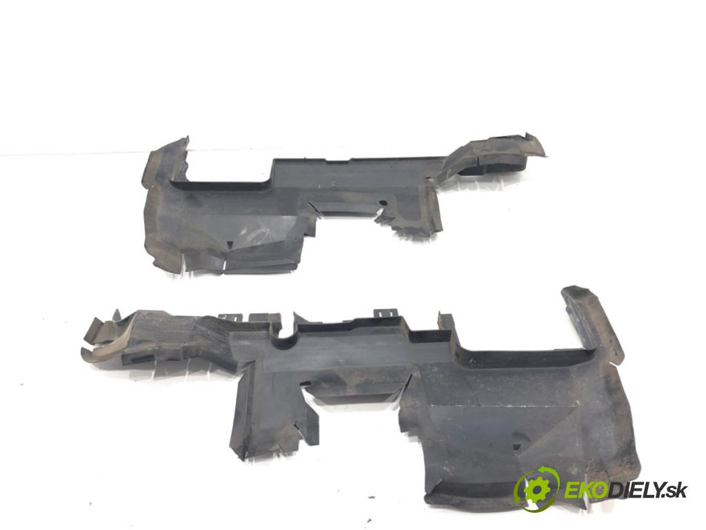 AUDI A4 B8 Kombi 2010 125 kW 2.0 TDI 1968 Volant vzduchu 8K0121284G 8K0121283K