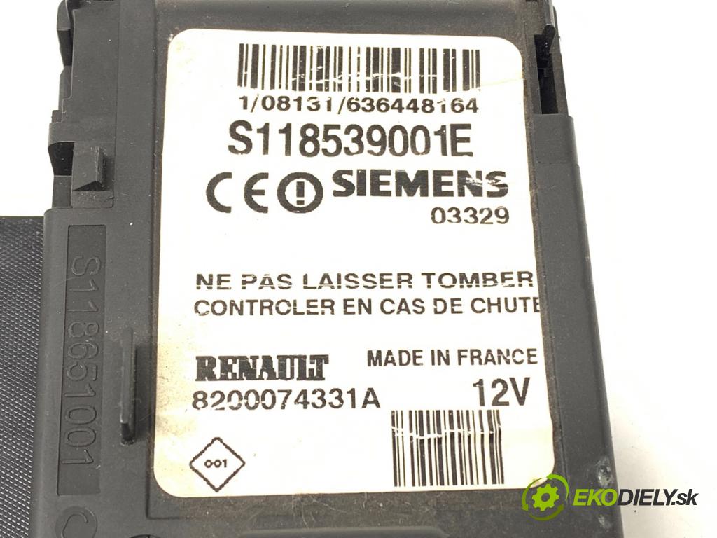 RENAULT MEGANE II Kombi (KM0/1_) 2003 - 2012    1.9 dCi (KMRG, KM1G, KM0G, KM2C) 88 kW [120 KM] olej napędowy 2003 - 2009  spinačka 8200074331A (Spínacie skrinky a kľúče)