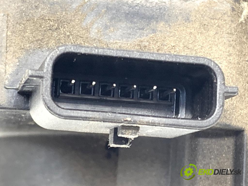 RENAULT MEGANE II Kombi (KM0/1_) 2003 - 2012    1.9 dCi (KMRG, KM1G, KM0G, KM2C) 88 kW [120 KM] olej napędowy 2003 - 2009  Potenciometer plynu 8200153268 (Pedále)