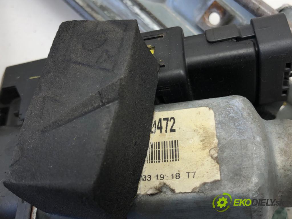 RENAULT MEGANE II Kombi (KM0/1_) 2003 - 2012    1.9 dCi (KMRG, KM1G, KM0G, KM2C) 88 kW [120 KM] olej napędowy 2003 - 2009  mechanismus okna pravý přední část