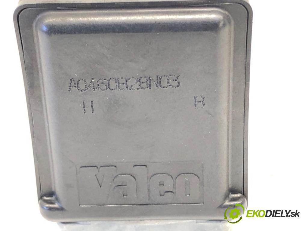 RENAULT MEGANE II Kombi (KM0/1_) 2003 - 2012    1.9 dCi (KMRG, KM1G, KM0G, KM2C) 88 kW [120 KM] olej napędowy 2003 - 2009  blokáda volantu 8200033233 (Ostatné)