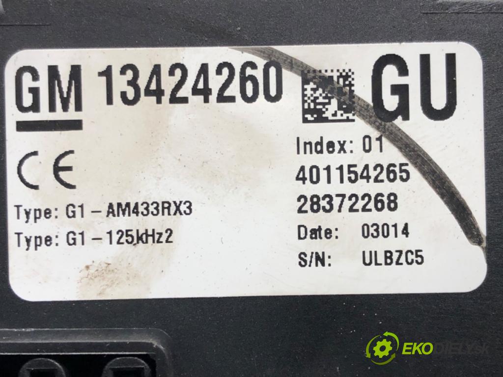 OPEL CORSA D (S07) 2006 - 2014    1.3 CDTI (L08, L68) 70 kW [95 KM] olej napędowy 2009 - 2014  modul BSI 13424260 (Pojistkové skříňky)