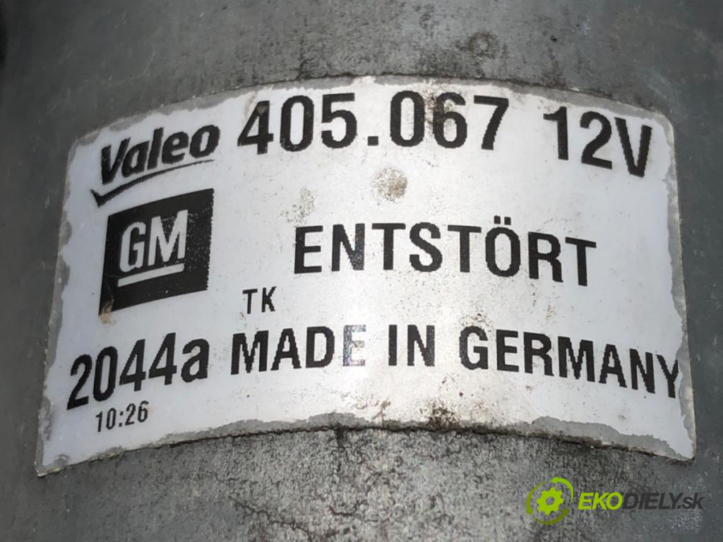 OPEL CORSA D (S07) 2006 - 2014    1.3 CDTI (L08, L68) 70 kW [95 KM] olej napędowy 2009 - 2014  Mechanizmus stieračov predný 13182340 (Motorčeky stieračov predné)