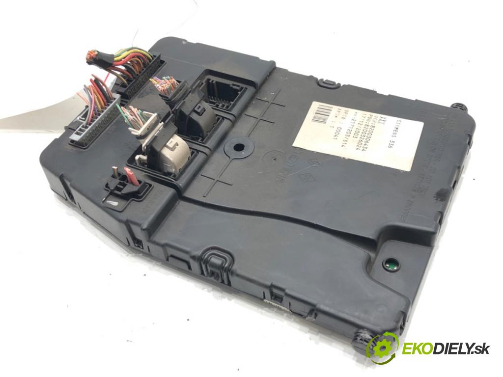 RENAULT MEGANE II Kombi (KM0/1_) 2003 - 2012    1.9 dCi (KMRG, KM1G, KM0G, KM2C) 88 kW [120 KM] olej napędowy 2003 - 2009  Modul UCH 8200306434 (Ostatné)