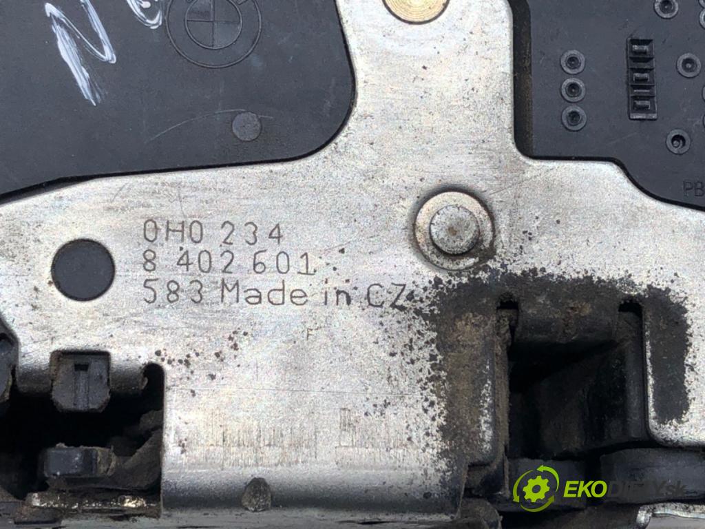 BMW X5 (E53) 2000 - 2006    3.0 d 160 kW [218 KM] olej napędowy 2003 - 2006  zámok dveře levý zadní část 8402601