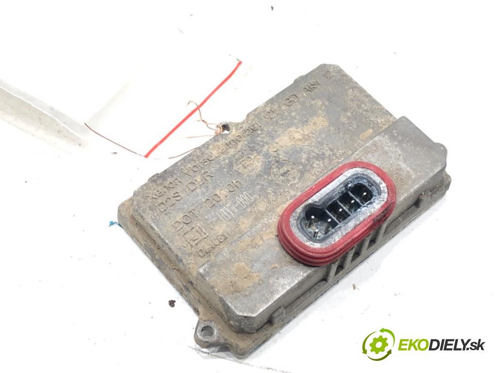 BMW X5 (E53) 2000 - 2006    3.0 d 160 kW [218 KM] olej napędowy 2003 - 2006  Menič XENON  (Riadiace jednotky xenónu)