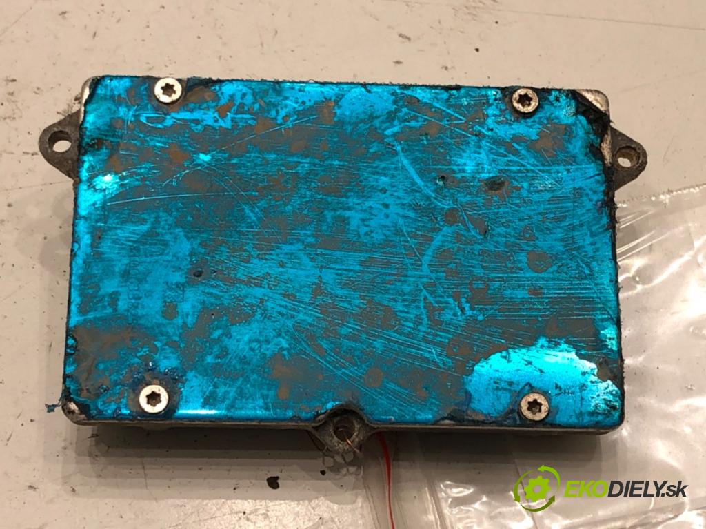 BMW X5 (E53) 2000 - 2006    3.0 d 160 kW [218 KM] olej napędowy 2003 - 2006  Menič XENON  (Riadiace jednotky xenónu)