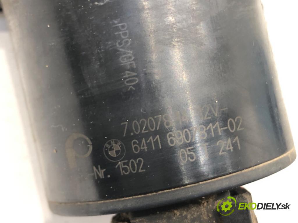 BMW X5 (E53) 2000 - 2006    3.0 d 160 kW [218 KM] olej napędowy 2003 - 2006  DALŠÍ: Pumpa vody 6907811 (Vodné pumpy)