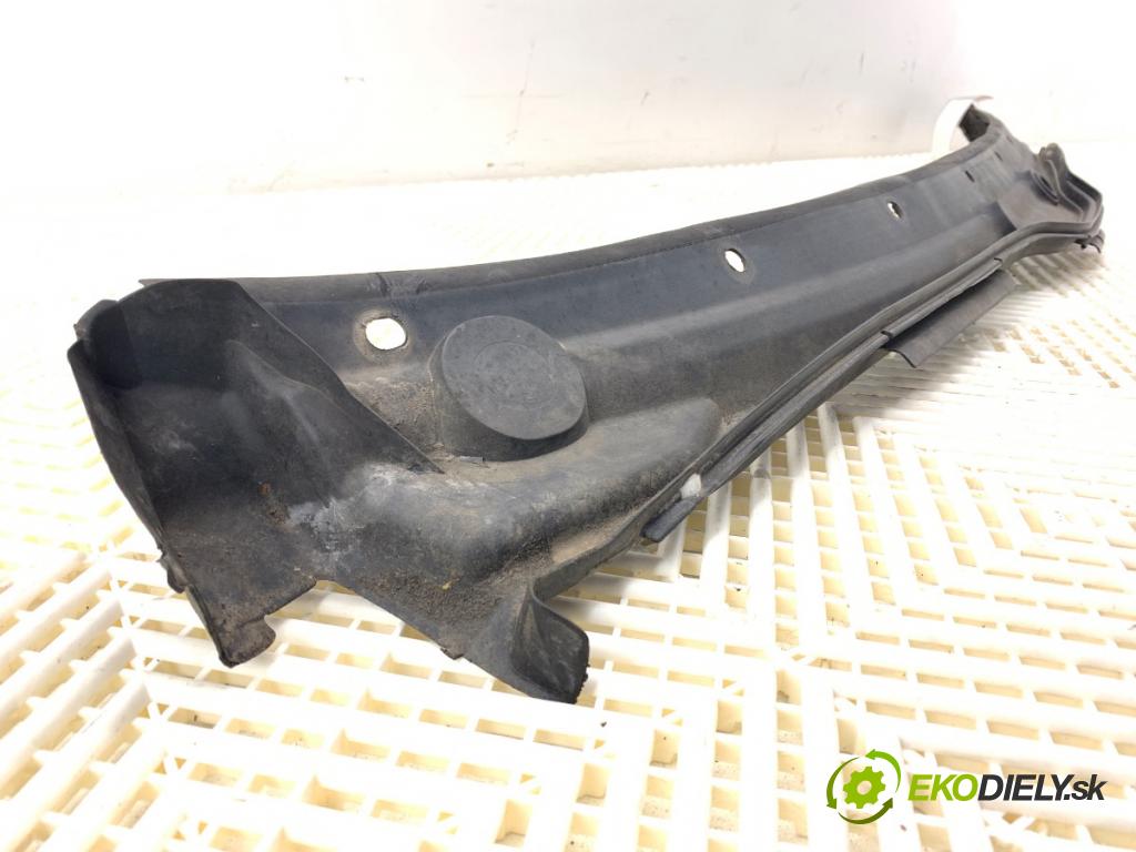 BMW X5 (E53) 2000 - 2006    3.0 d 160 kW [218 KM] olej napędowy 2003 - 2006  Torpédo, plast pod čelné okno 8402642 (Torpéda)